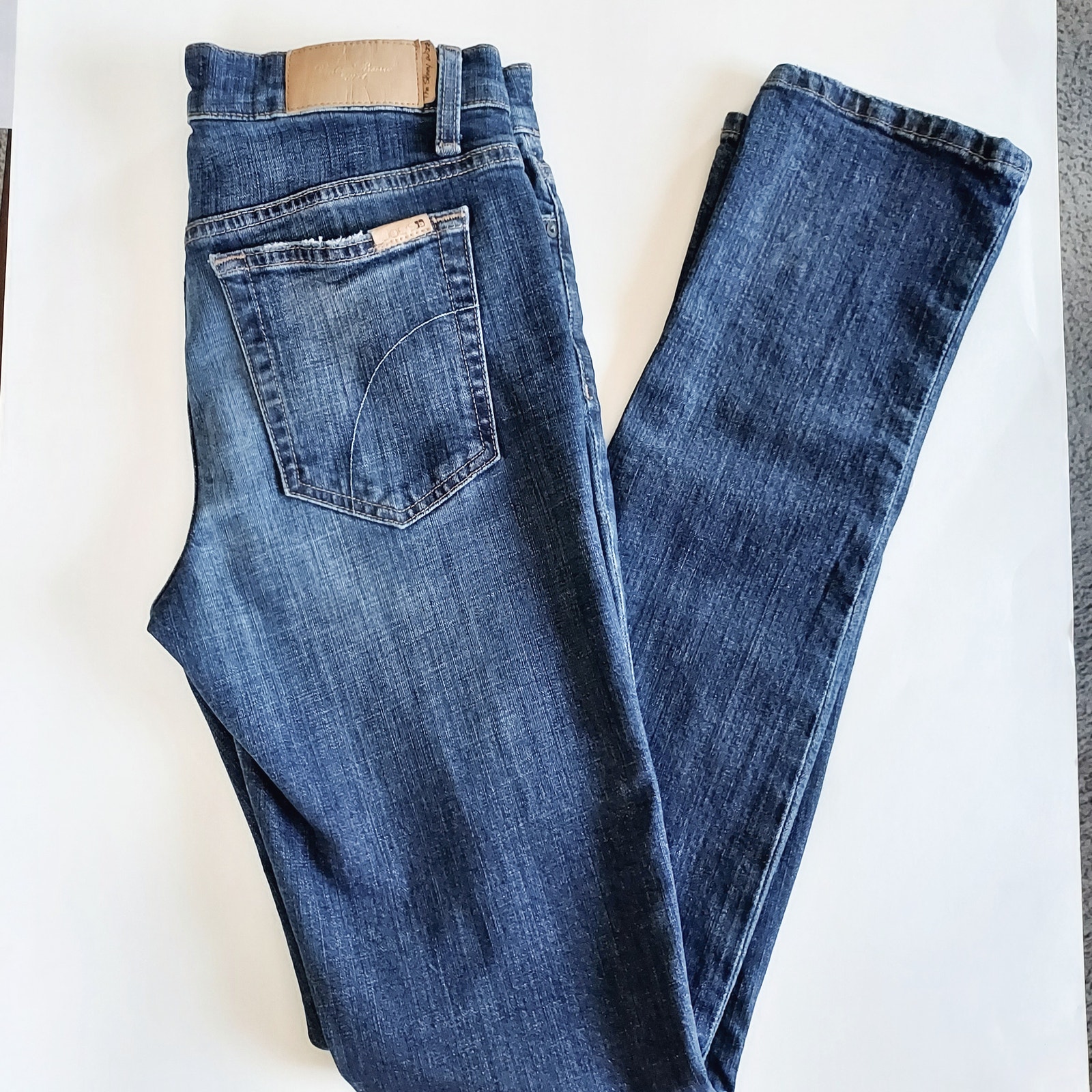 Joe's Medium Wash Distressed Jeans Size 27